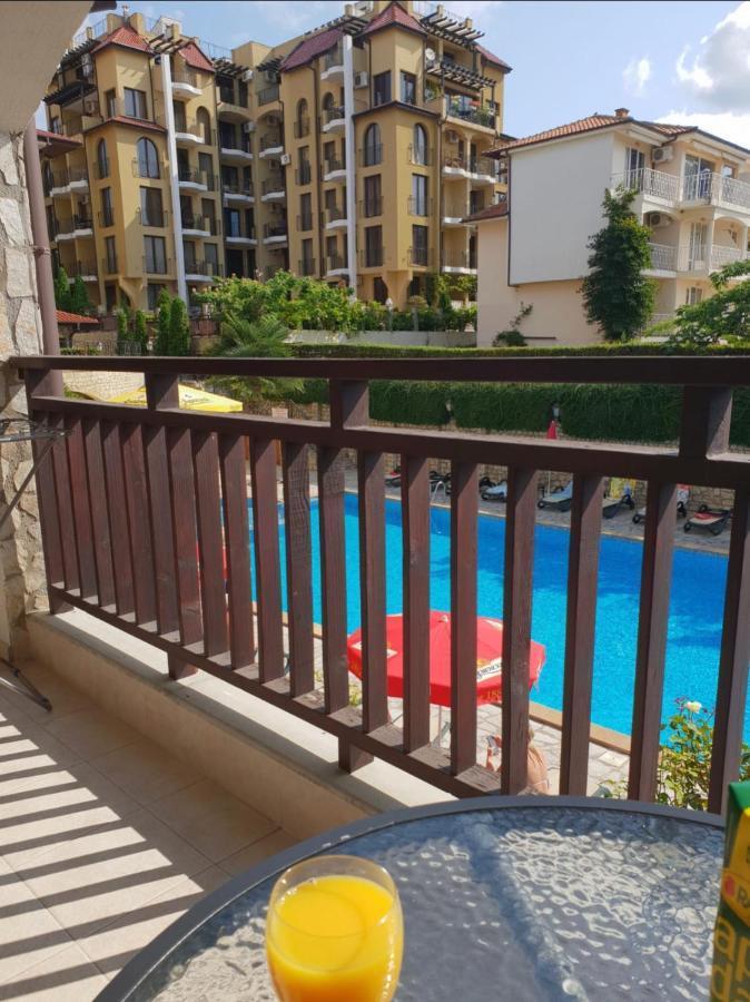 Apartments Amphora Sveti Vlas Extérieur photo